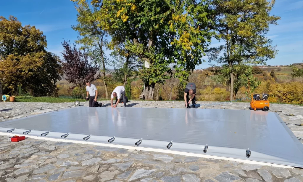 Zimski prekrivač za bazen sa aluminijumskom potkonstrukcijom - montaža na terenu -Luna cerade i tende novi Sada